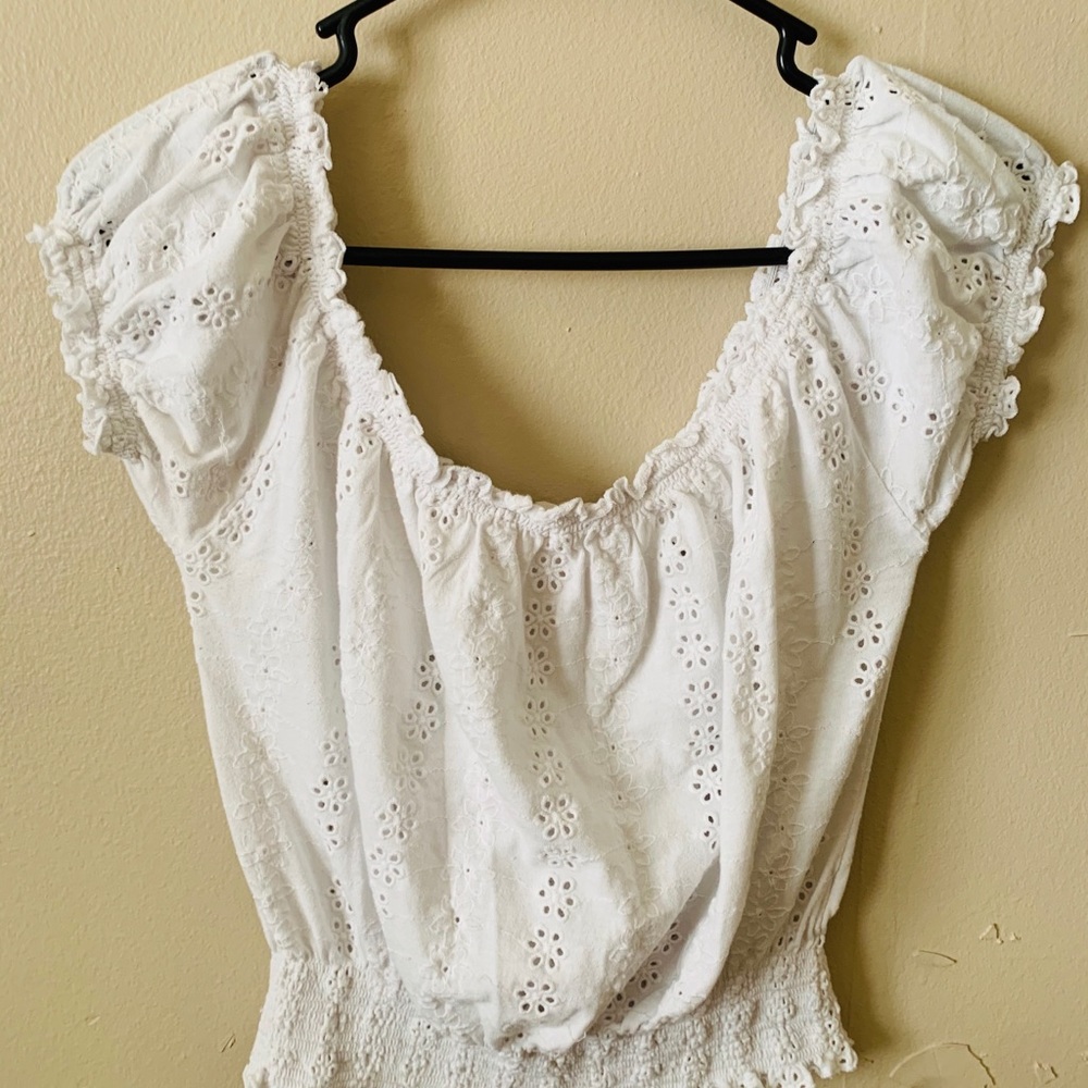 Off shoulder tops
